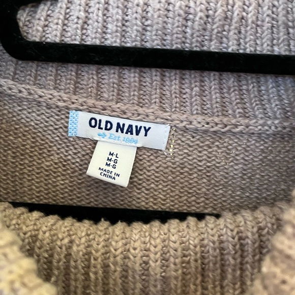 (Bin 9)  Old navy tan sleeveless poncho turtleneck with buttons, Size M/L - Picture 2 of 5